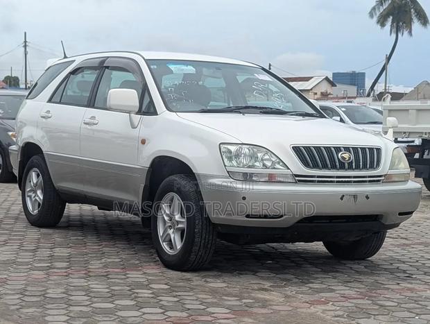 Toyota Harrier 2.4 16V 4WD 2000