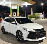 Toyota Harrier 2016 White for sale