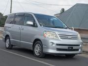 Toyota Noah 2.0 AWD (8 Seater) 2006 Silver for sale