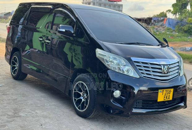 Toyota Alphard 2010 Black