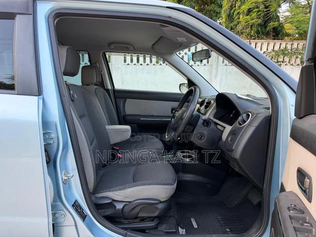 Mazda Verisa 2006 Blue