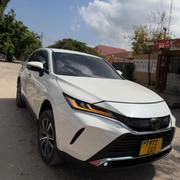 Toyota Harrier 2021 White for sale