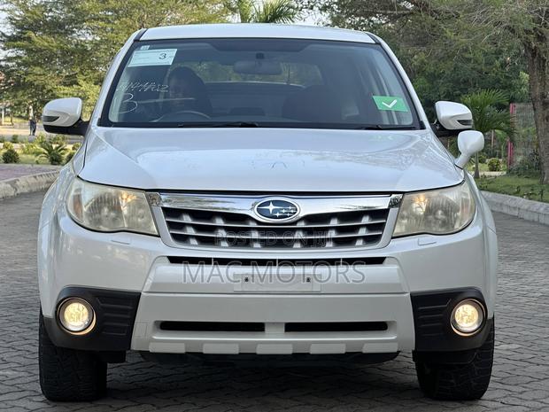 Subaru Forester 2011 White