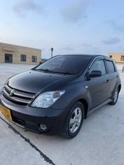 Toyota IST 2004 Black for sale