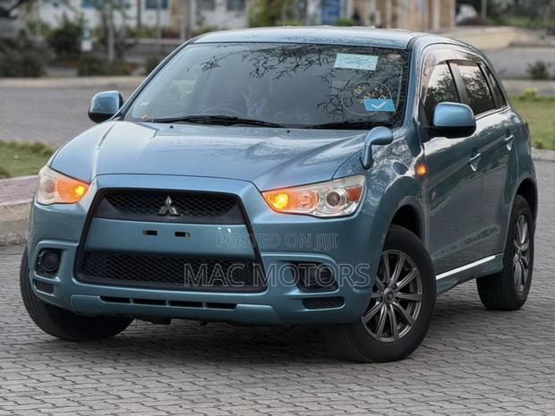 Mitsubishi RVR 2.0 2011 Blue