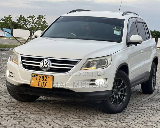 Volkswagen Tiguan 2.0 S 2009 White