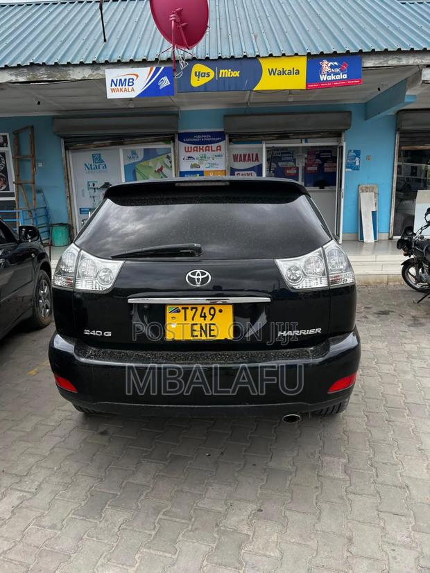 Toyota Harrier 2006 Black
