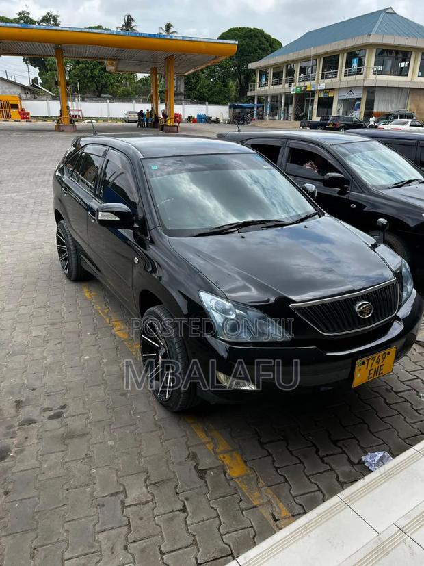 Toyota Harrier 2006 Black
