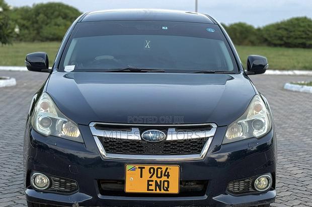 Subaru Legacy 2013 Black