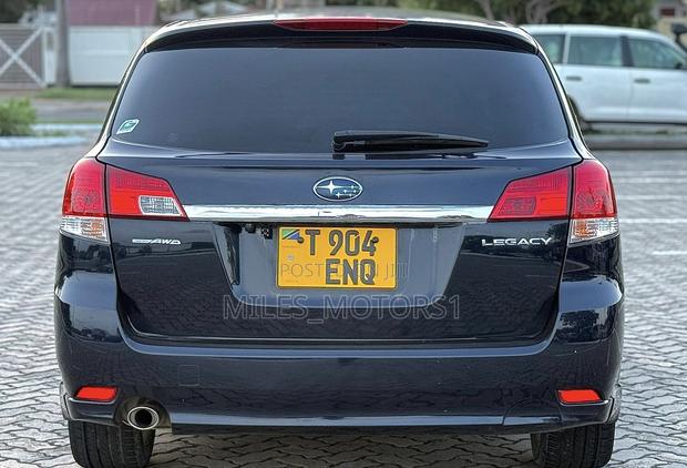 Subaru Legacy 2013 Black