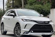 Toyota Harrier 2021 White for sale