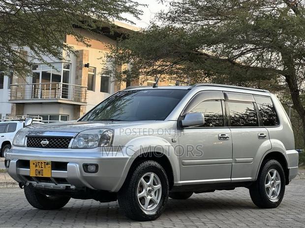 Nissan X-Trail 2004 Silver