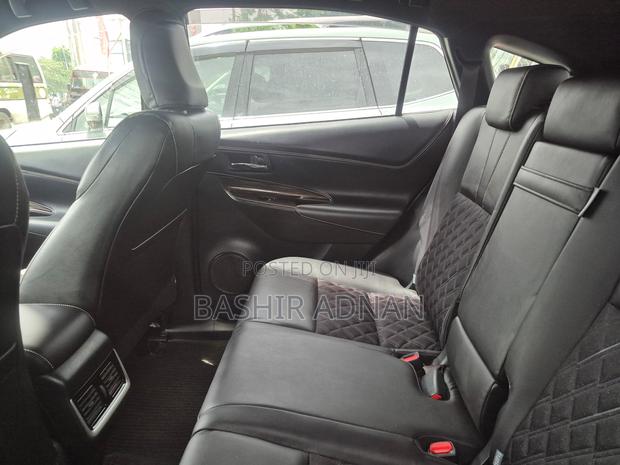 Toyota Harrier 2.0 2015 Maroon