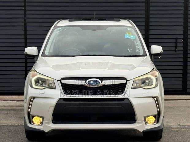 Subaru Forester 2.0XT Touring 4dr SUV AWD (2.0L 4cyl Turbo CVT) 2014 White