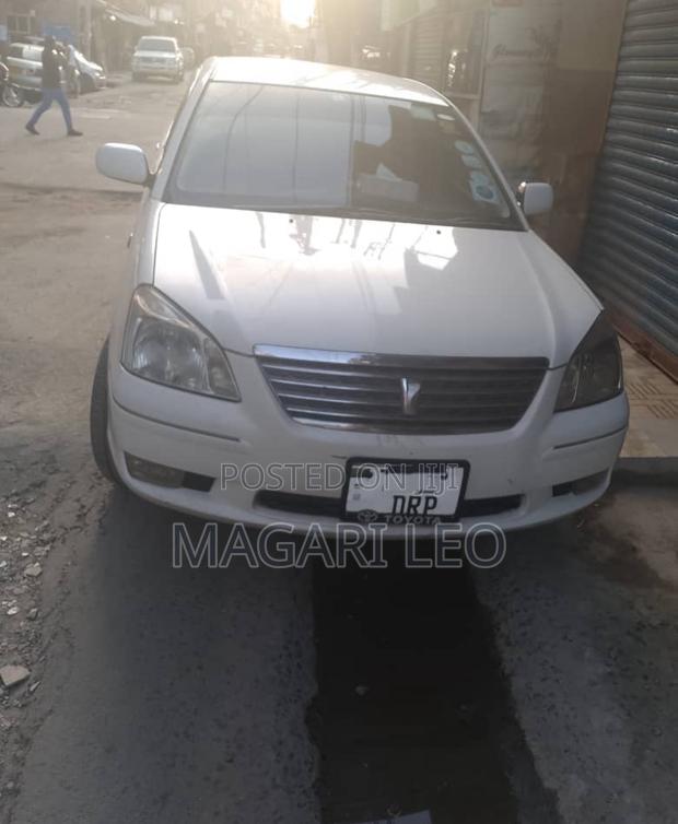 Toyota Premio 2005 White