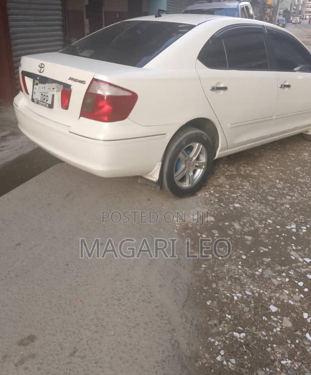 Toyota Premio 2005 White