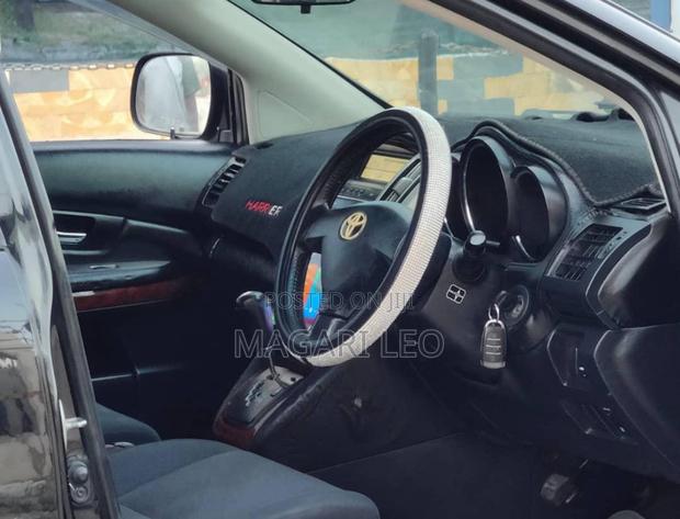 Toyota Harrier 2005 Black