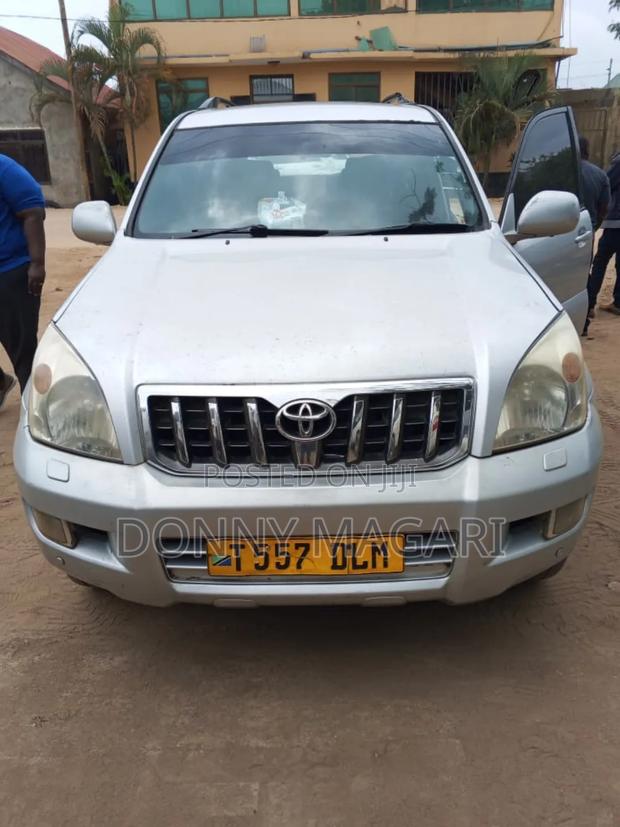 Toyota Land Cruiser Prado 2006 Silver