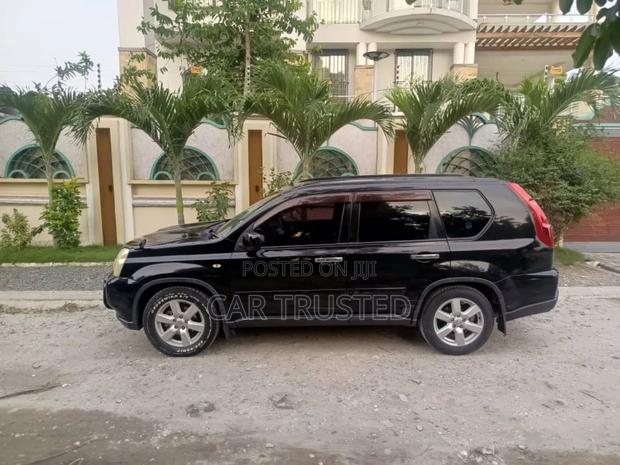 Nissan X-Trail 2.0 Petrol XE 2009 Black