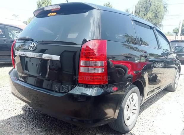 Toyota Wish 2004 Black