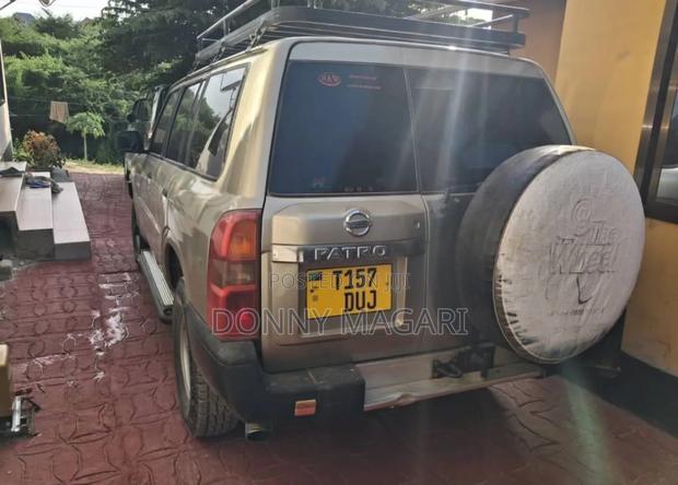 Nissan Patrol 3.0 TD GL 2007 Gold