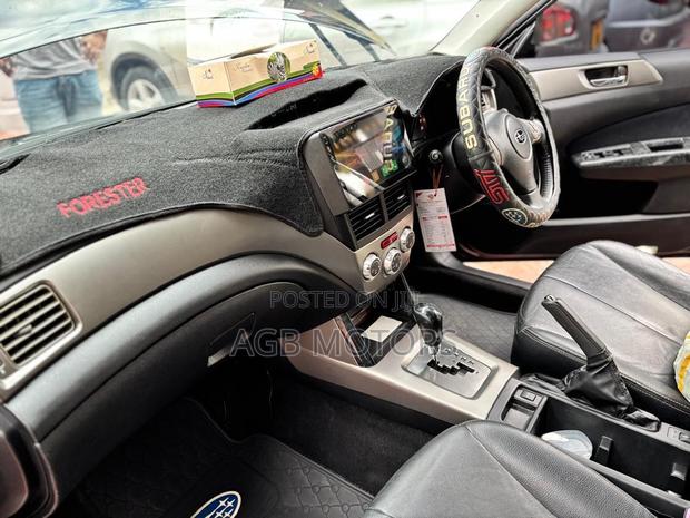 Subaru Forester 2.0D X 2010 Black