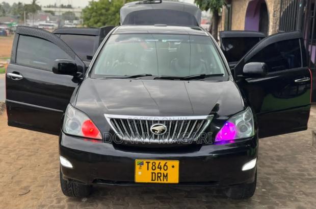 Toyota Harrier 2.4 2007 Black