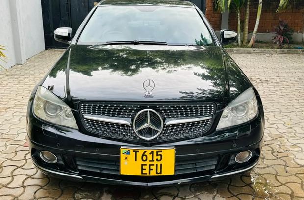 Mercedes-Benz C-Class C 180 Kompressor (S204) 2008 Black