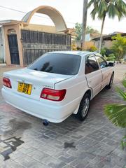 Toyota Carina 1.5 FWD Sedan 2000 White for sale