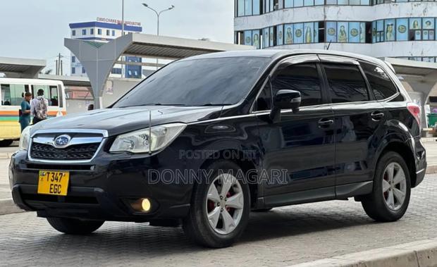 Subaru Forester 2015 Black