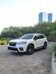 Subaru Forester 2019 White for sale