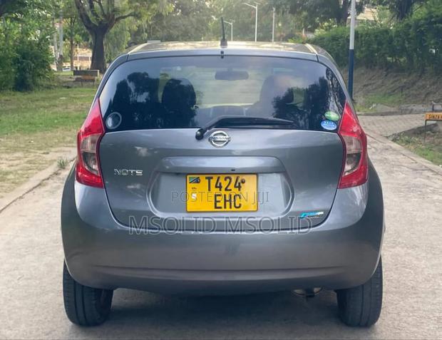 Nissan Note 2014 Gray