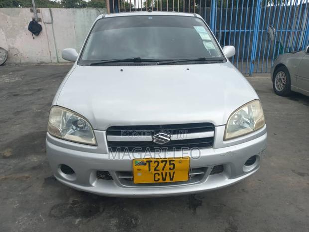 Suzuki Swift 2003 Silver