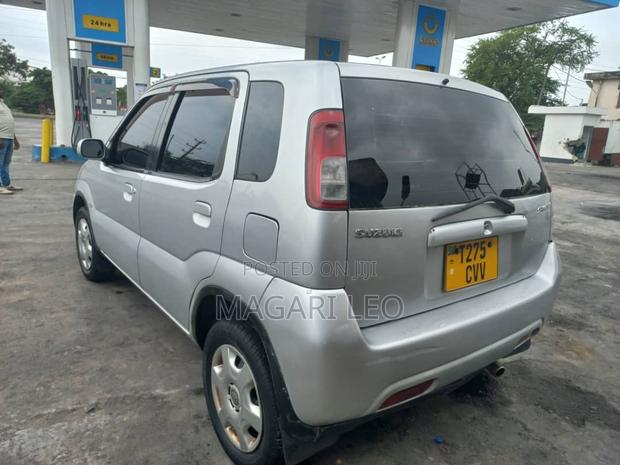 Suzuki Swift 2003 Silver