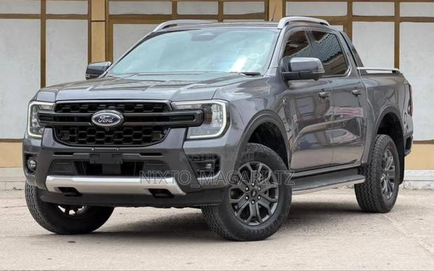 Ford Ranger Wildtrak 2023 Gray