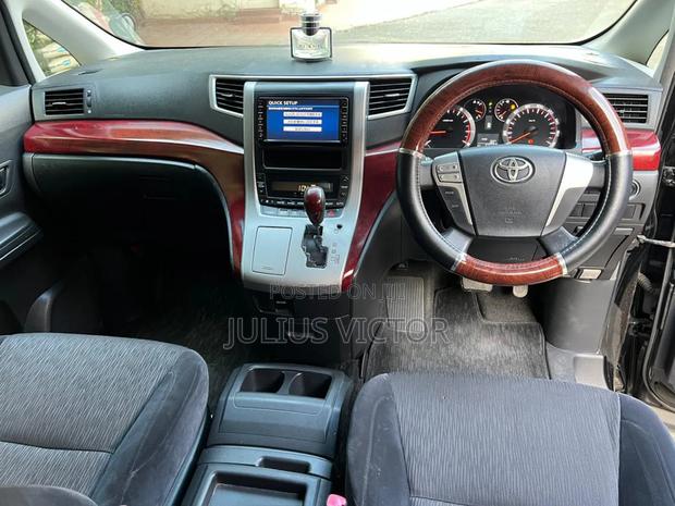 Toyota Alphard 2008 Black