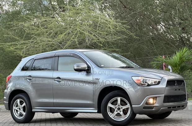 Mitsubishi RVR 2.0 2012 Gray