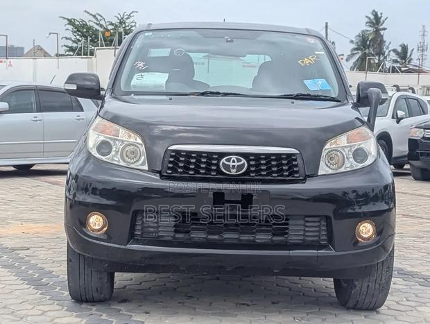 Toyota Rush 1.5 AWD 2010 Black