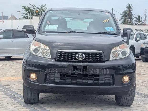 Toyota Rush 1.5 AWD 2010 Black