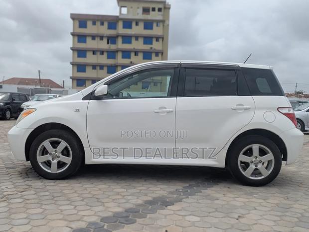 Toyota IST 2005 White