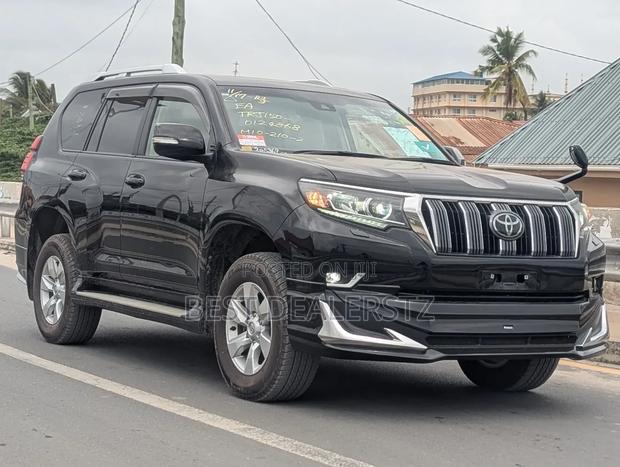 Toyota Land Cruiser Prado 2021 Black
