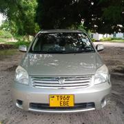 Toyota Raum 2006 Silver for sale