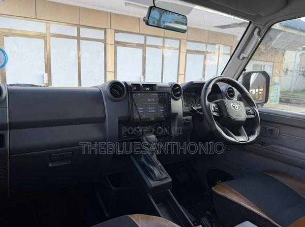 Toyota Land Cruiser 2024 Beige