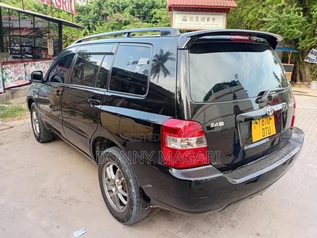 Toyota Kluger 2006 Black