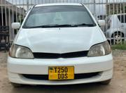 Toyota Platz 1.0 FWD 2004 White for sale