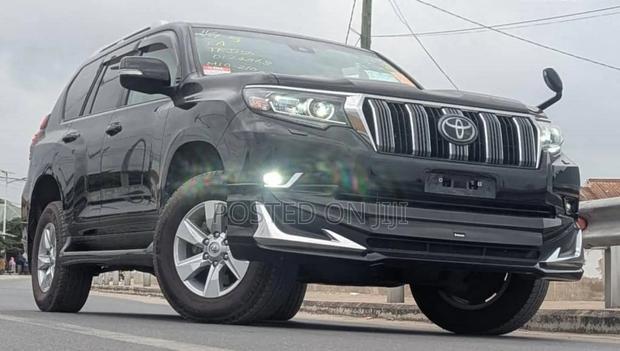 Toyota Land Cruiser Prado 2021 Black