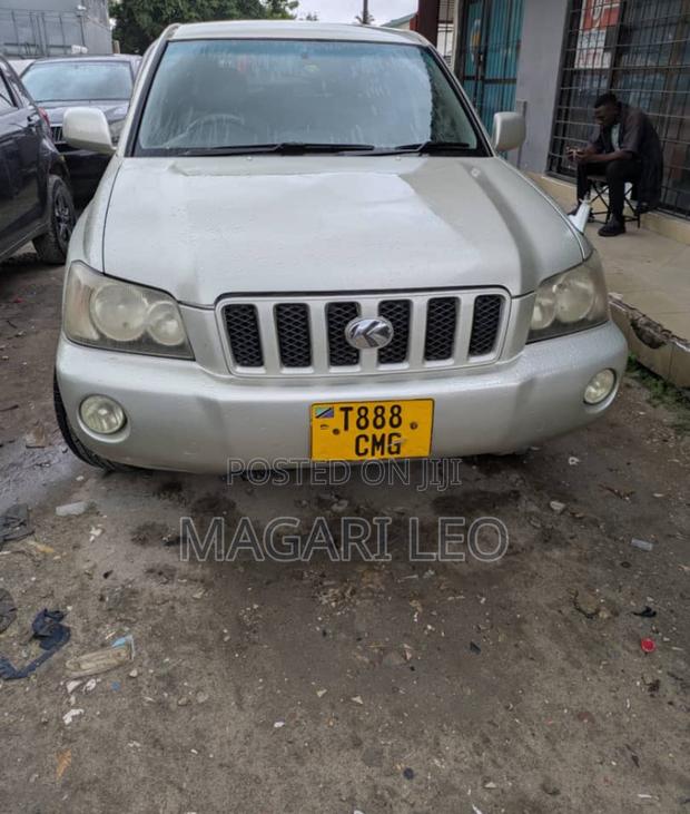 Toyota Kluger 2005 Silver