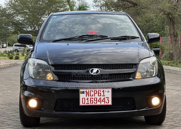 Toyota IST 2007 Black