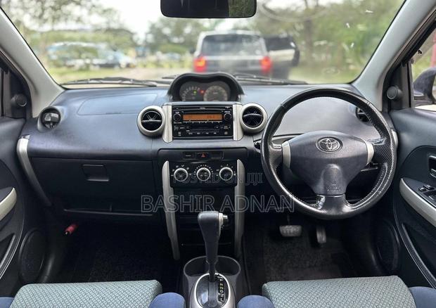 Toyota IST 2007 Black