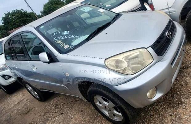 Toyota RAV4 2005 Silver